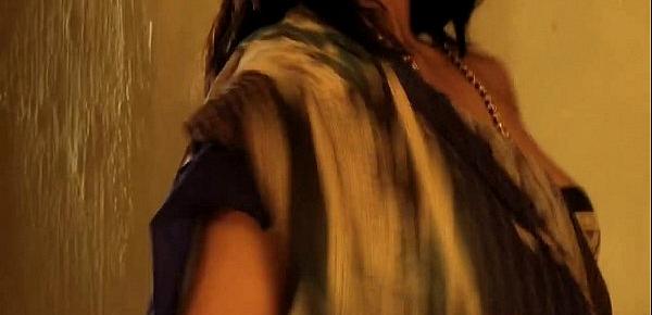  Teasing Dance From Indian MILF